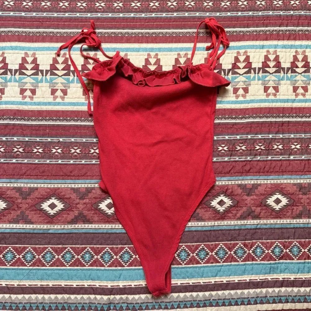 Billabong Red Bodysuit size small